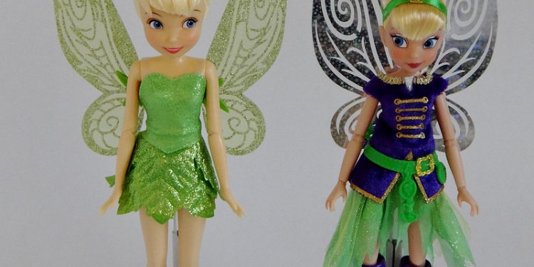 2014 Tinker Bell Full Sized Dolls - Disney Store 10 Classic vs Jakks Pacific 9 The Pirate Fairy - Side...