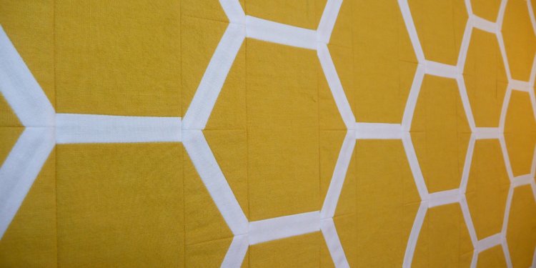 Honeycomb table runner