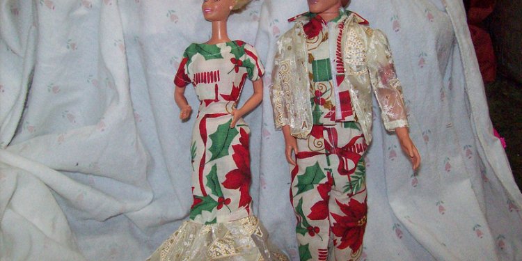 Santa Riendeer Barbie Ken Christmas Set