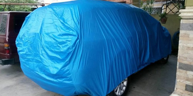 Toyota fortuner car cover