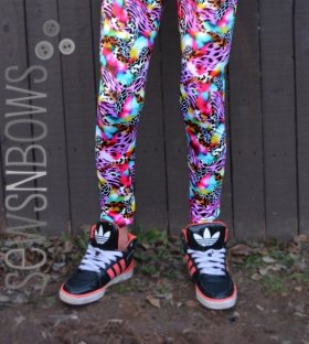 McCalls 6275: Girls Leggings in a Lycra from Funki Fabrics