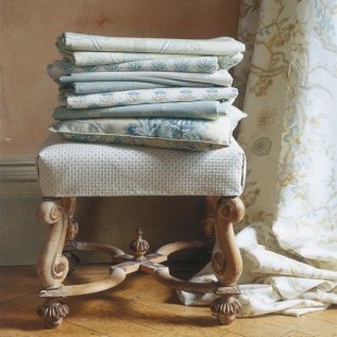 upholstery fabric ideas advantages disadvantages natural fabrics vs synthetic fabrics upholstery fabric ideas pros cons natural fabrics vs synthetic fabrics