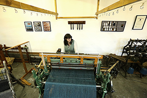 Woven in the bone - bespoke weaver